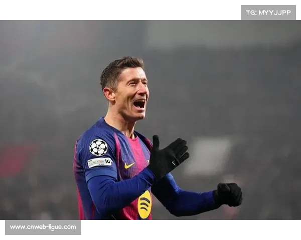 巴萨莱万头球破门，联赛射手榜紧追姆巴佩